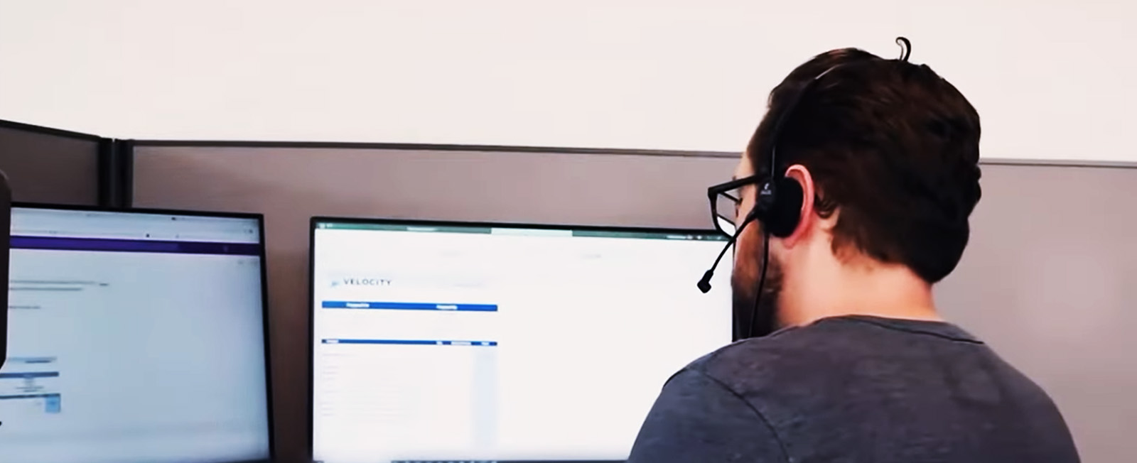 PC built in the US image : Customer Service